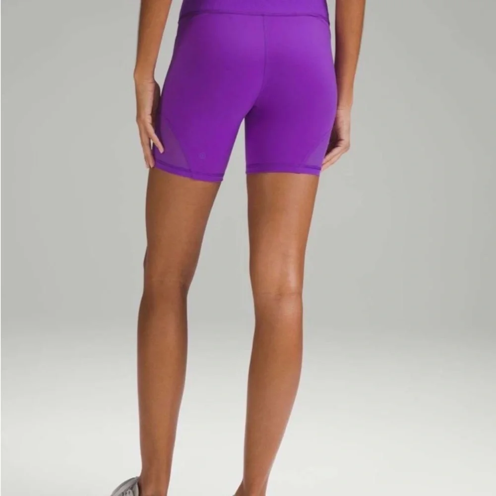 Lululemon Wunder Train Mesh Panel High-Rise Short 6